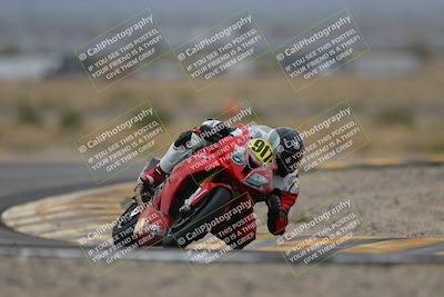 media/Dec-03-2022-CVMA (Sat) [[a3451eb8a4]]/Race 10 Amateur Supersport Open/